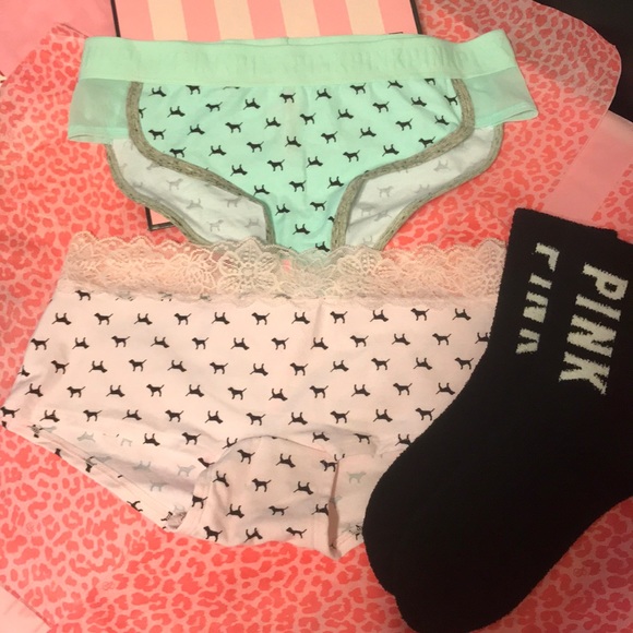 PINK Victoria's Secret Other - 2 PANTY BUNDLE &Cozy Socks
